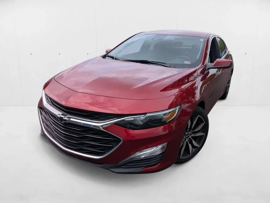 2023 Chevrolet Malibu RS photo 1