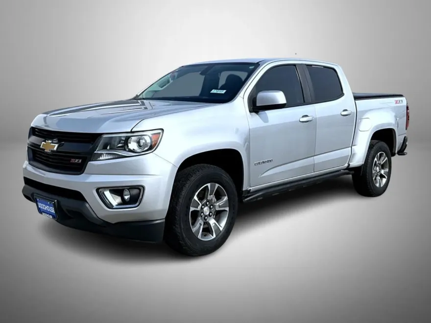2017 Chevrolet Colorado Z71 photo 1