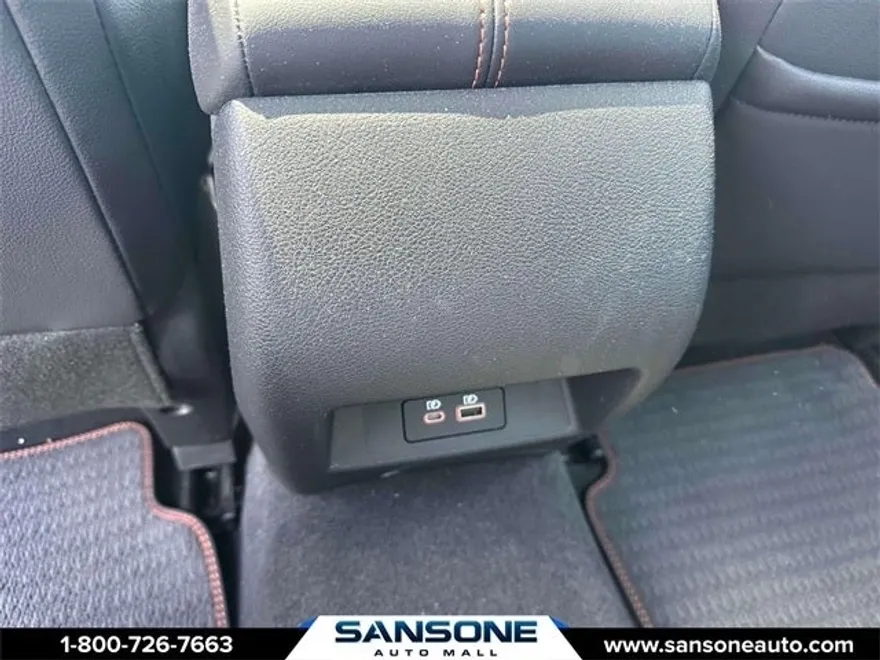 2022 Nissan Altima 2.5 SR photo 11