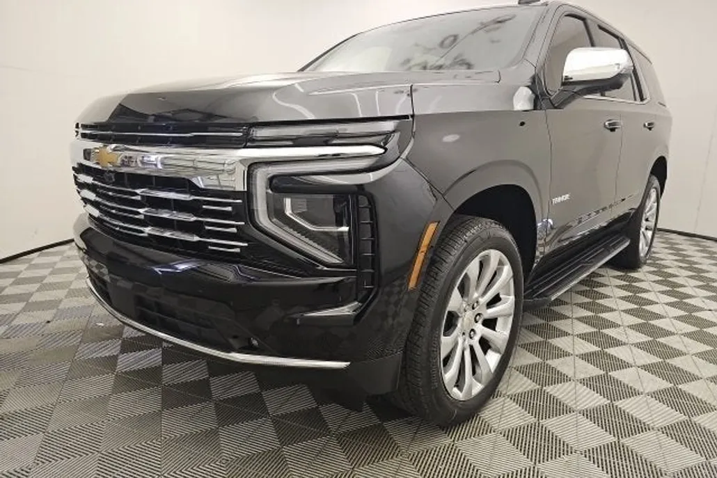 2025 Chevrolet Tahoe Premier photo 1