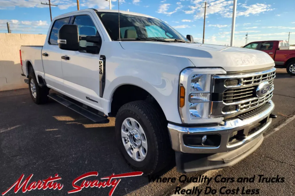 2024 Ford F-250 XLT photo 1