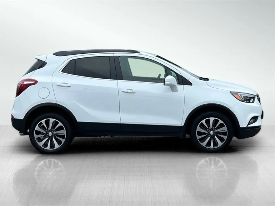 2020 Buick Encore Essence photo 1