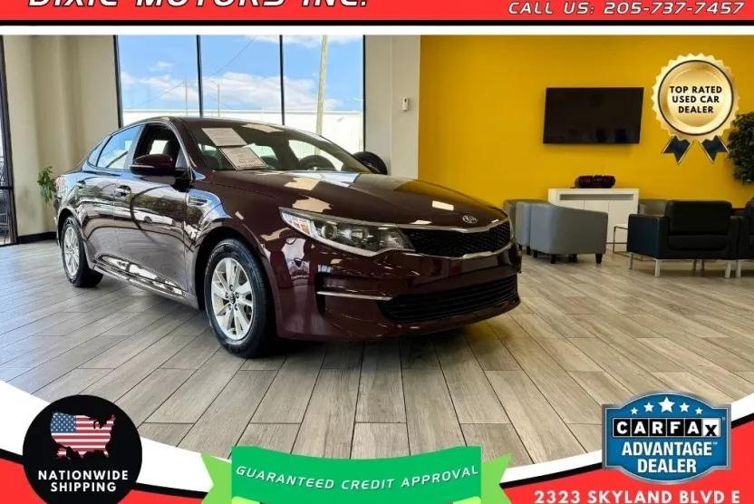 2016 Kia Optima LX photo 1