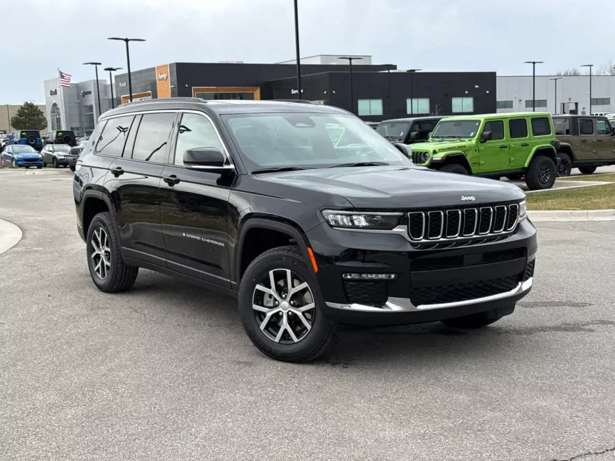 2025 Jeep Grand Cherokee Limited photo 1