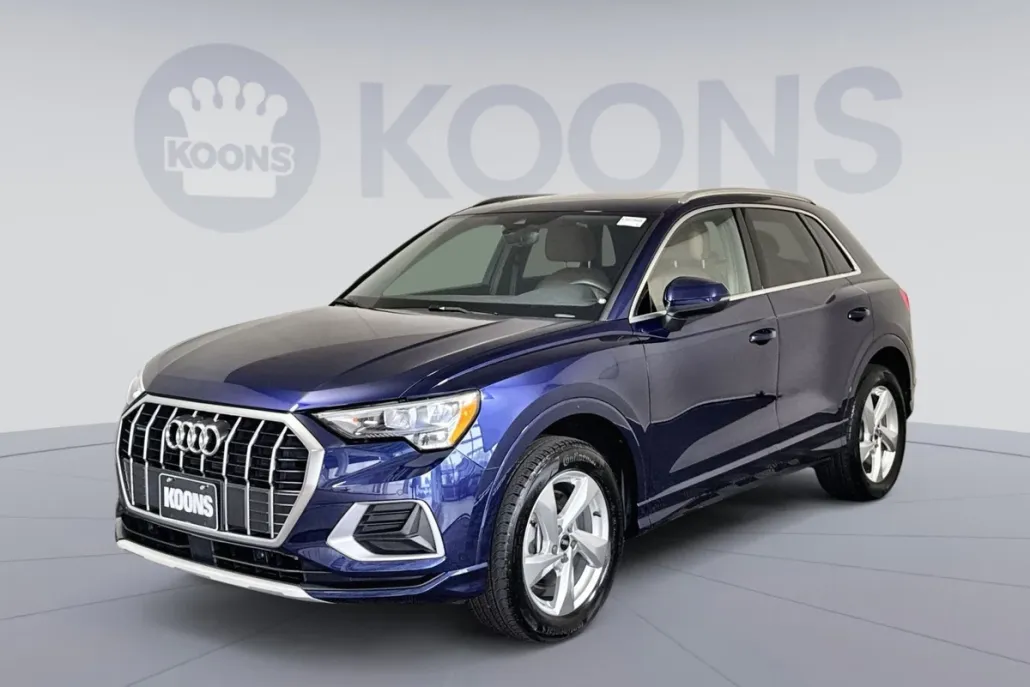2022 Audi Q3 Premium photo 1