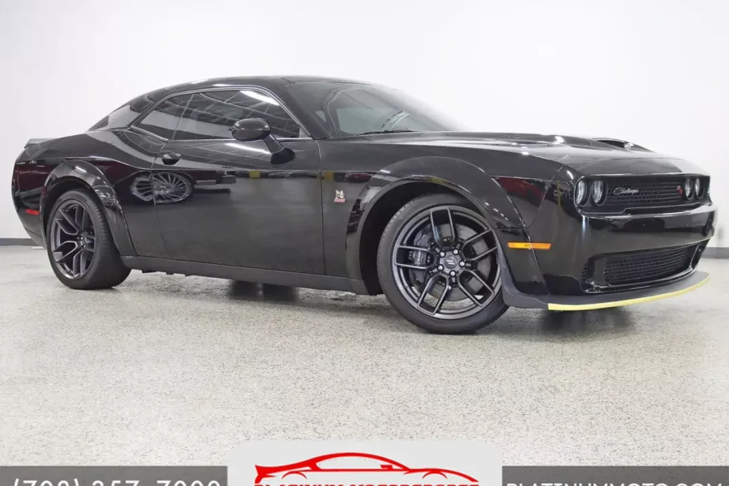 2020 Dodge Challenger R/T Scat Pack Widebody photo 1