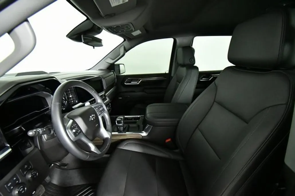 2024 Chevrolet Silverado 1500 LT Trail Boss photo 1