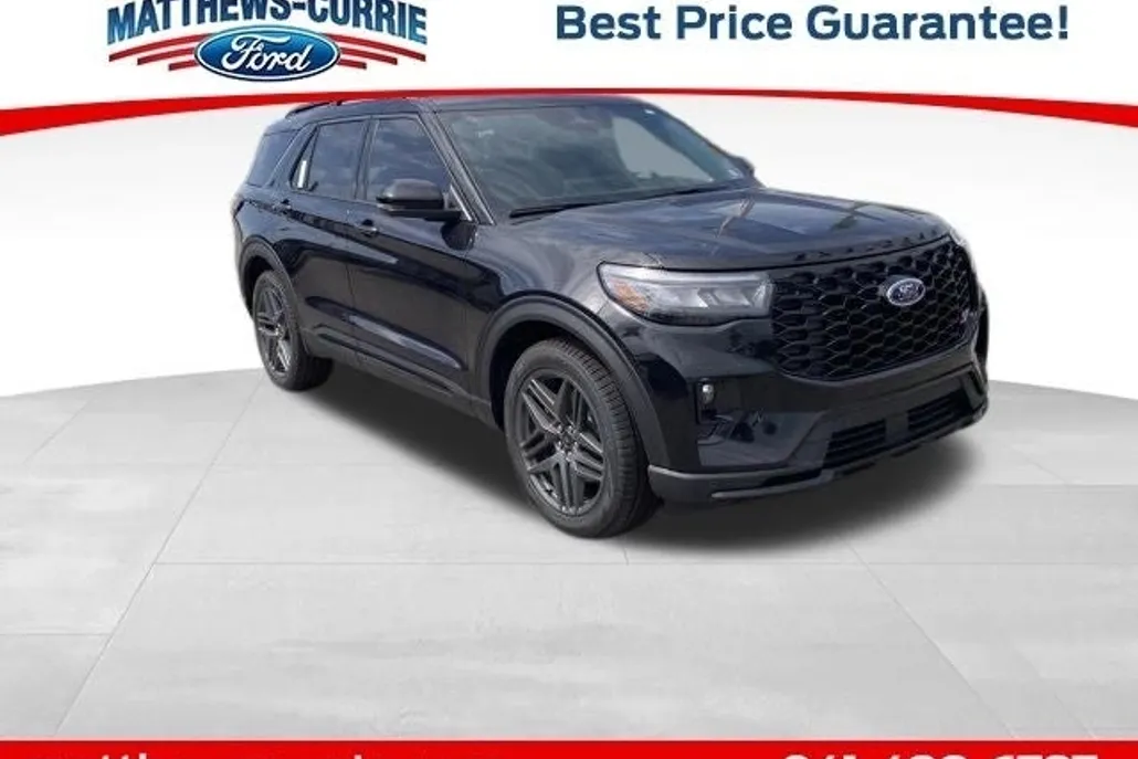 2025 Ford Explorer ST photo 1