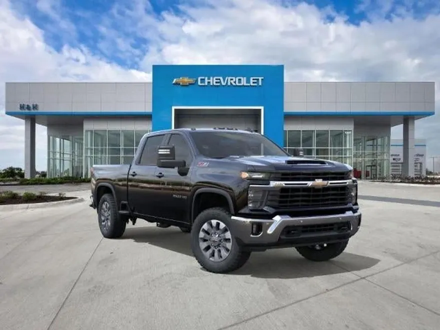 2025 Chevrolet Silverado 2500HD LT photo 1