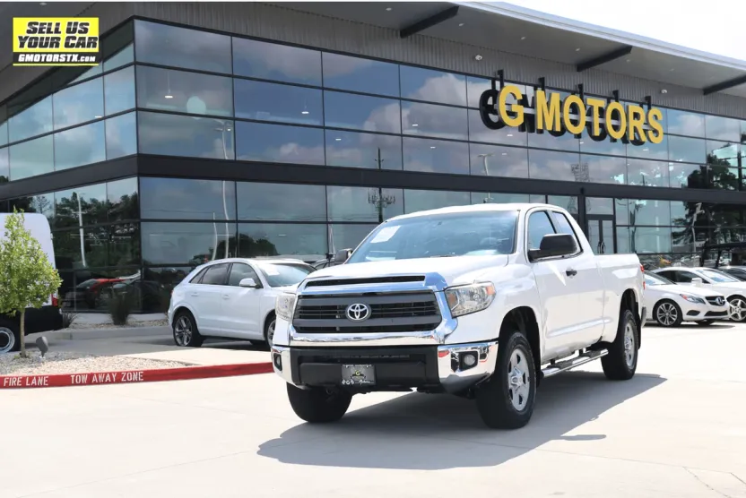 2014 Toyota Tundra SR5 photo 1