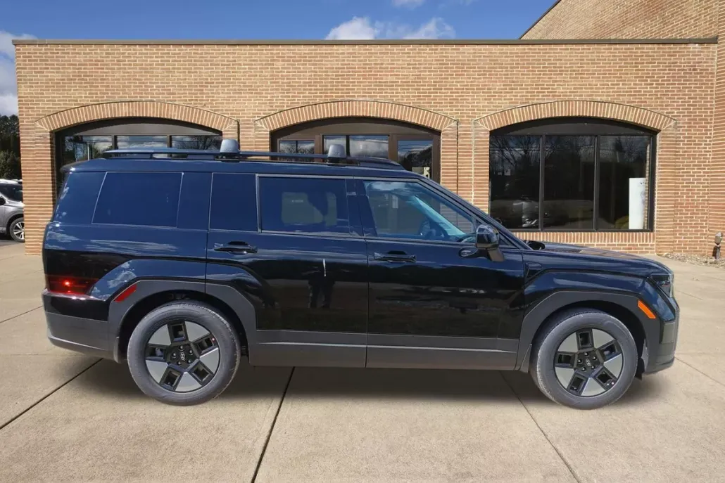 2026 Hyundai Santa Fe SEL photo 1