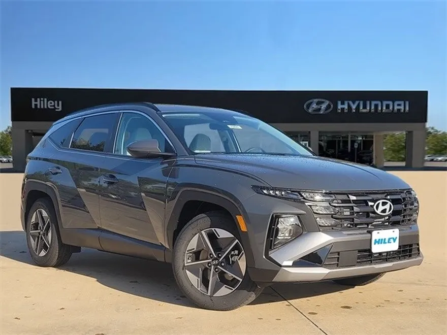 2025 Hyundai Tucson SEL photo 1