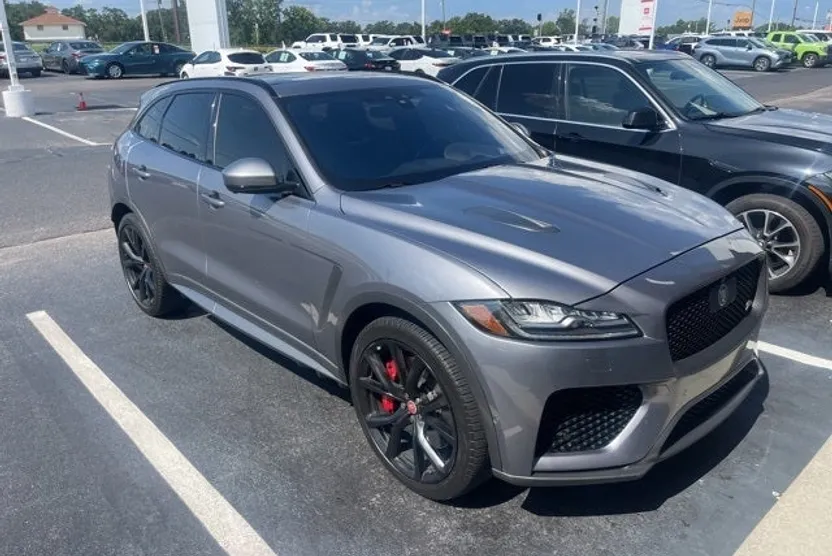 2020 Jaguar F-PACE SVR photo 1