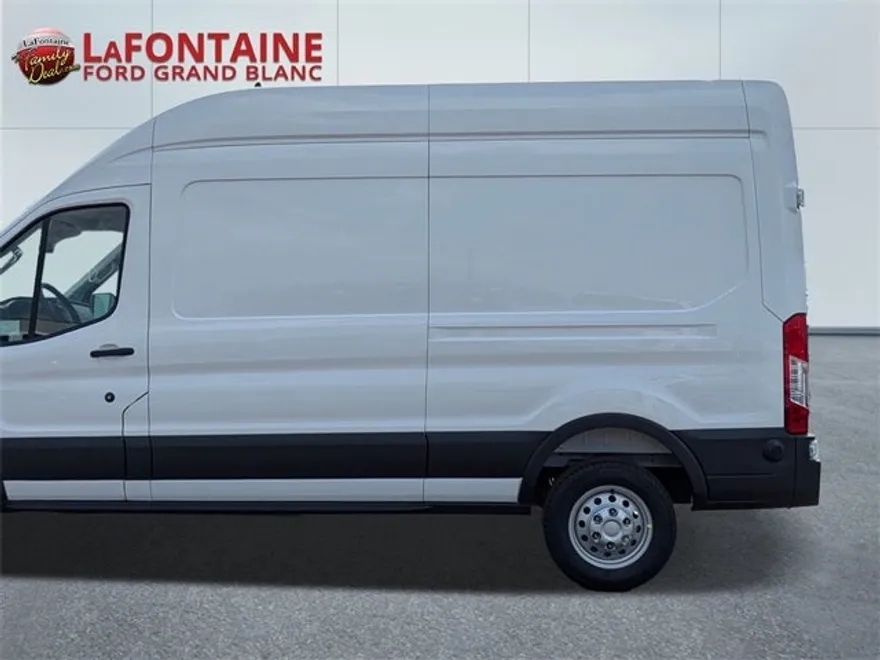 2025 Ford Transit photo 1