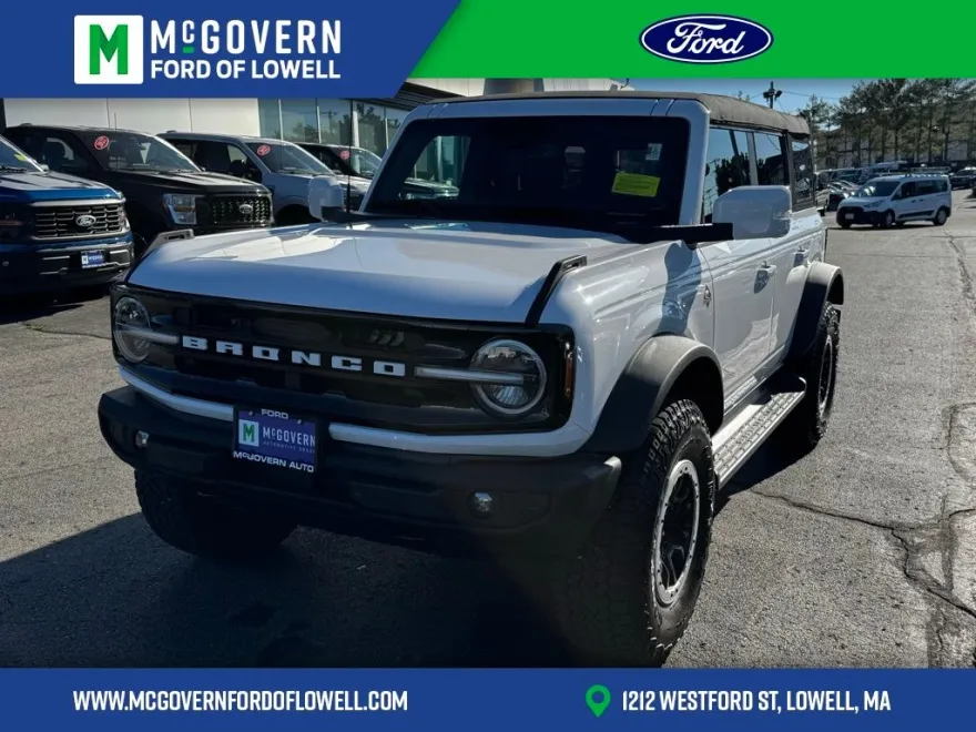 2025 Ford Bronco Outer Banks photo 1