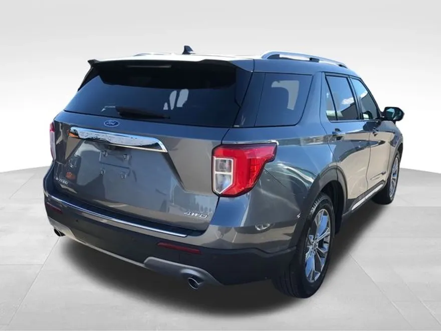 2022 Ford Explorer Limited photo 1