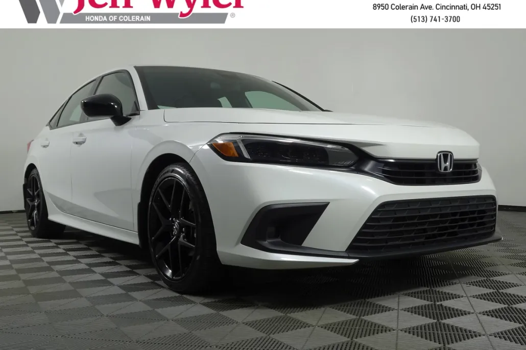 2024 Honda Civic Sport photo 1