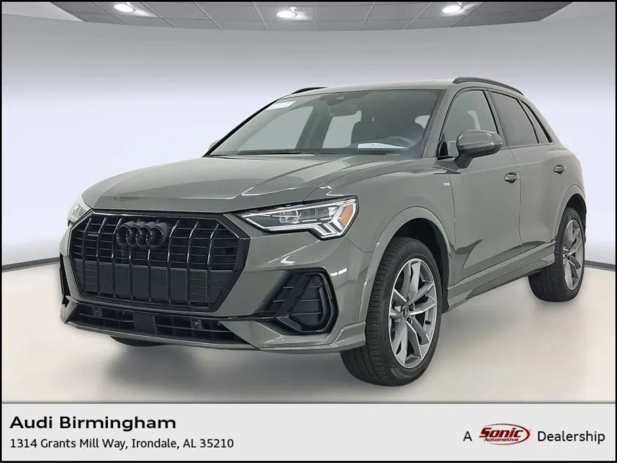 2025 Audi Q3 S line Premium photo 1