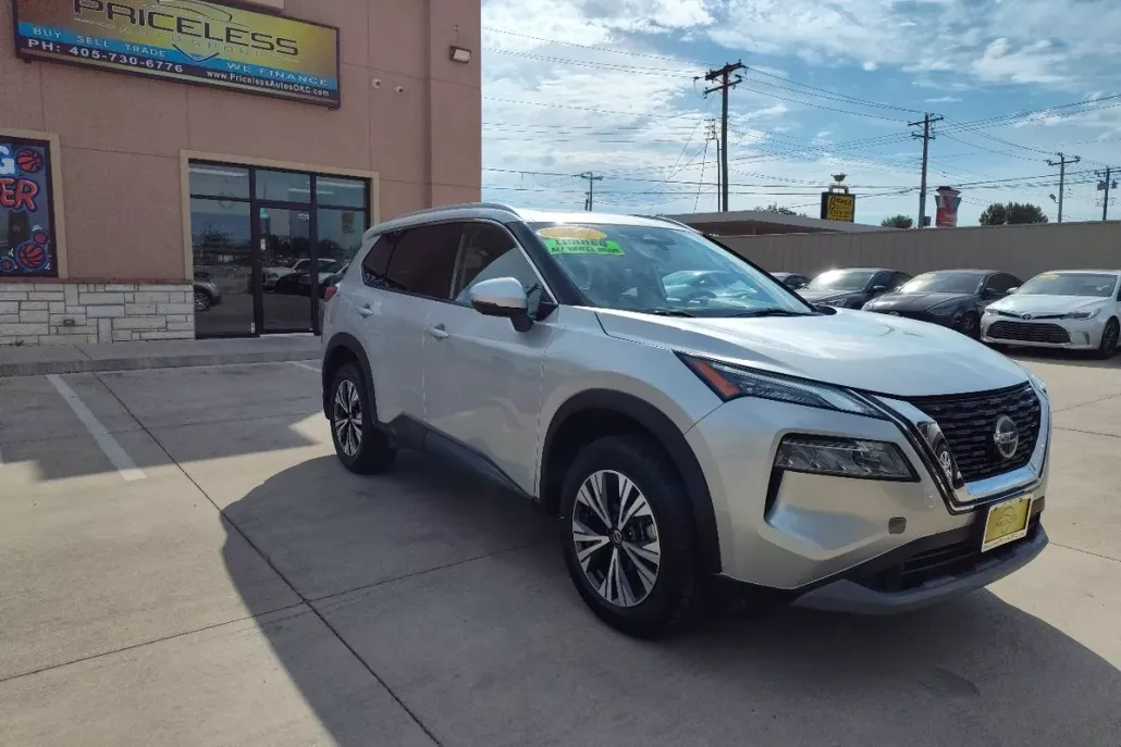 2021 Nissan Rogue SV AWD photo 1