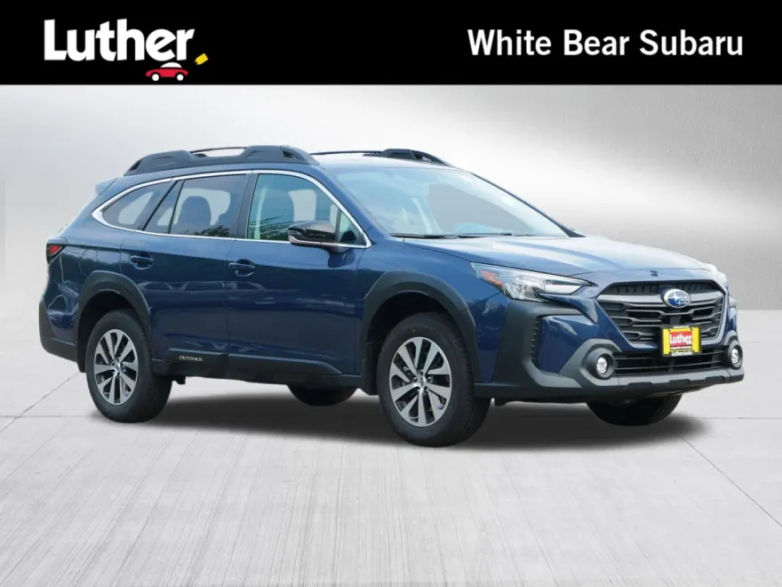 2025 Subaru Outback Premium photo 1