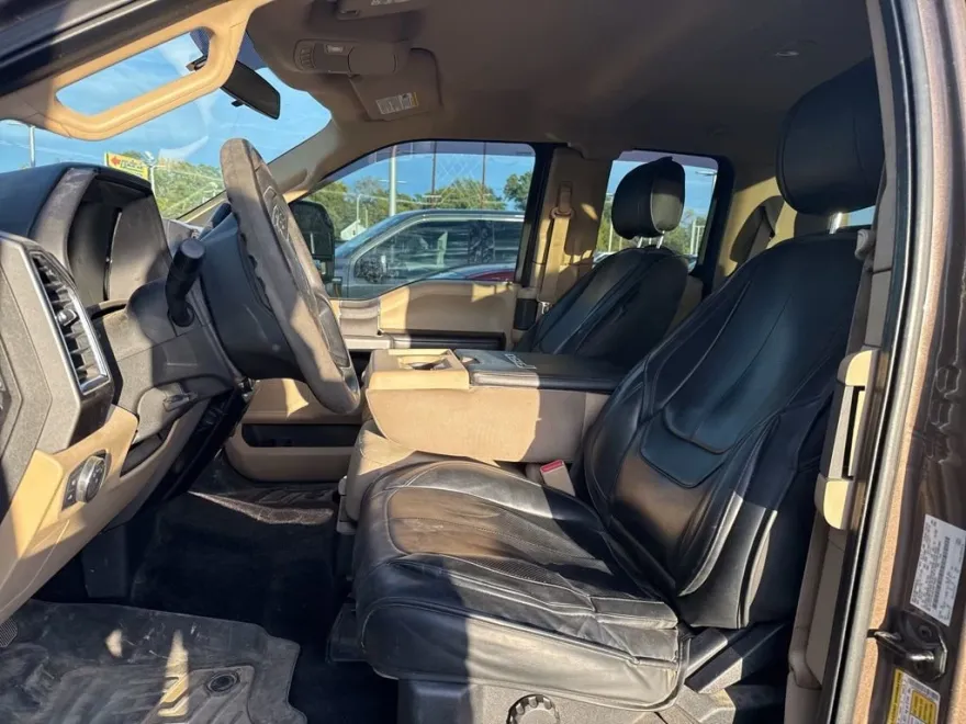 2016 Ford F-150 XLT photo 1