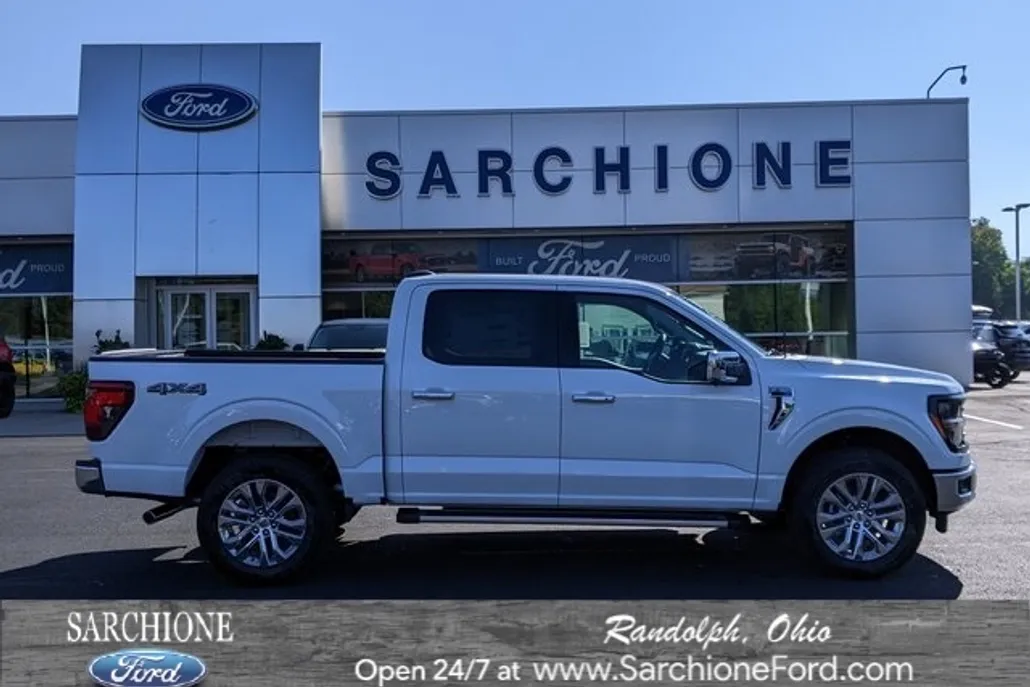 2024 Ford F-150 XLT photo 1
