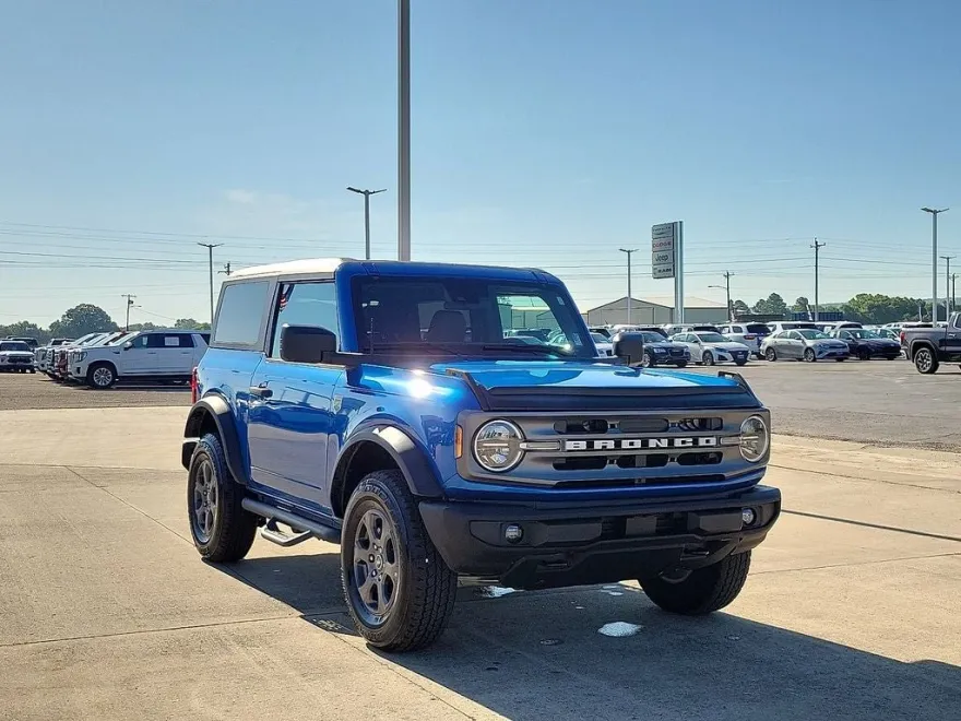 2024 Ford Bronco Big Bend photo 1