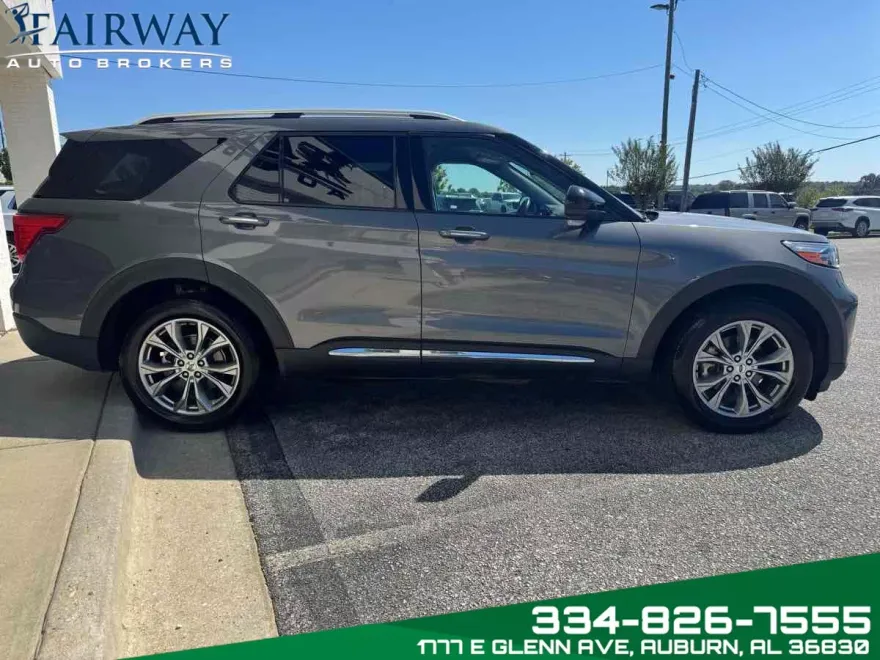 2022 Ford Explorer Limited photo 1