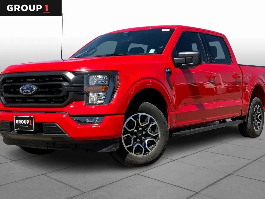 2023 Ford F-150 XLT photo 1