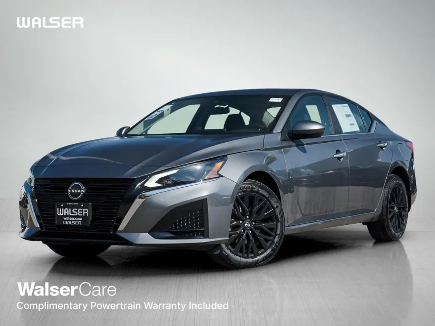 2025 Nissan Altima 2.5 SV photo 1