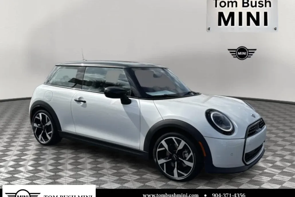 2025 Mini Cooper 2 Door Hardtop S photo 1