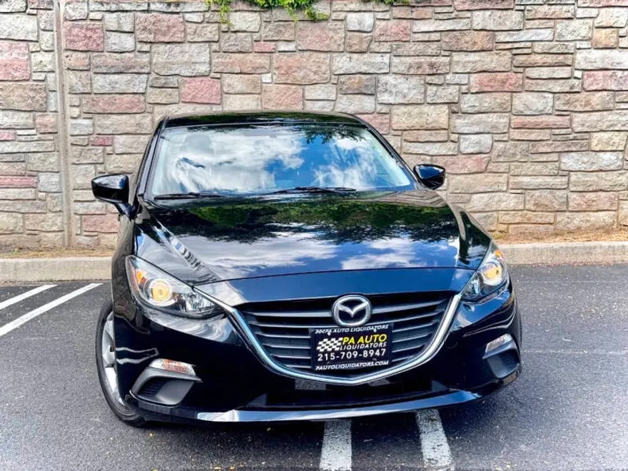 2015 Mazda Mazda3 Sport photo 1