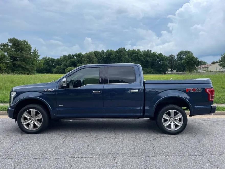 2016 Ford F-150 Platinum photo 1