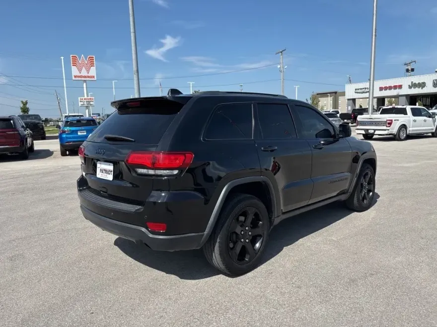 2019 Jeep Grand Cherokee Upland photo 1