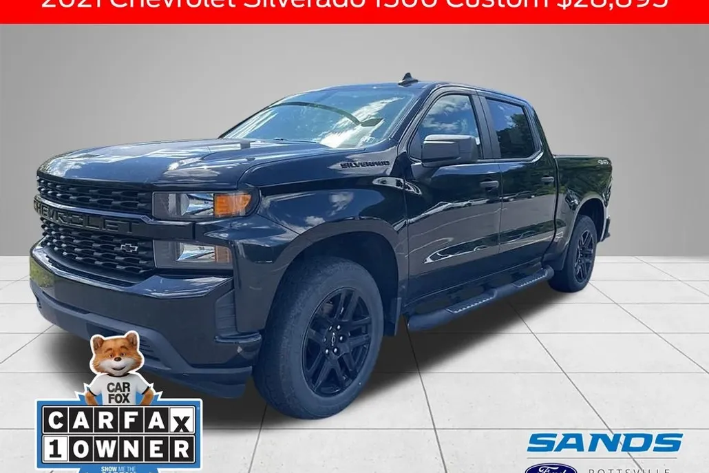 2021 Chevrolet Silverado 1500 Custom photo 1