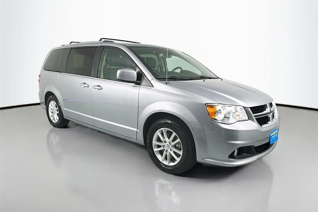 2019 Dodge Grand Caravan SXT photo 1
