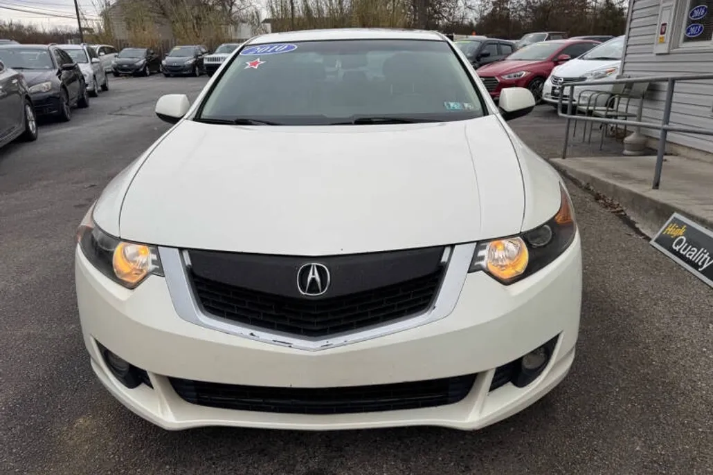 2010 Acura TSX photo 1