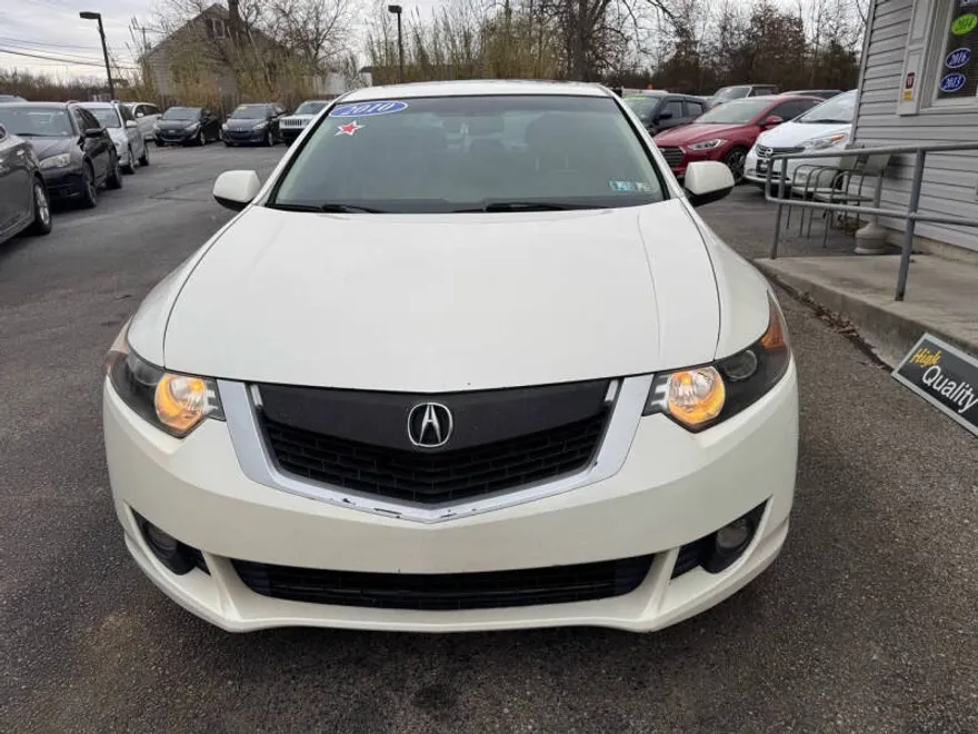 2010 Acura TSX photo 1