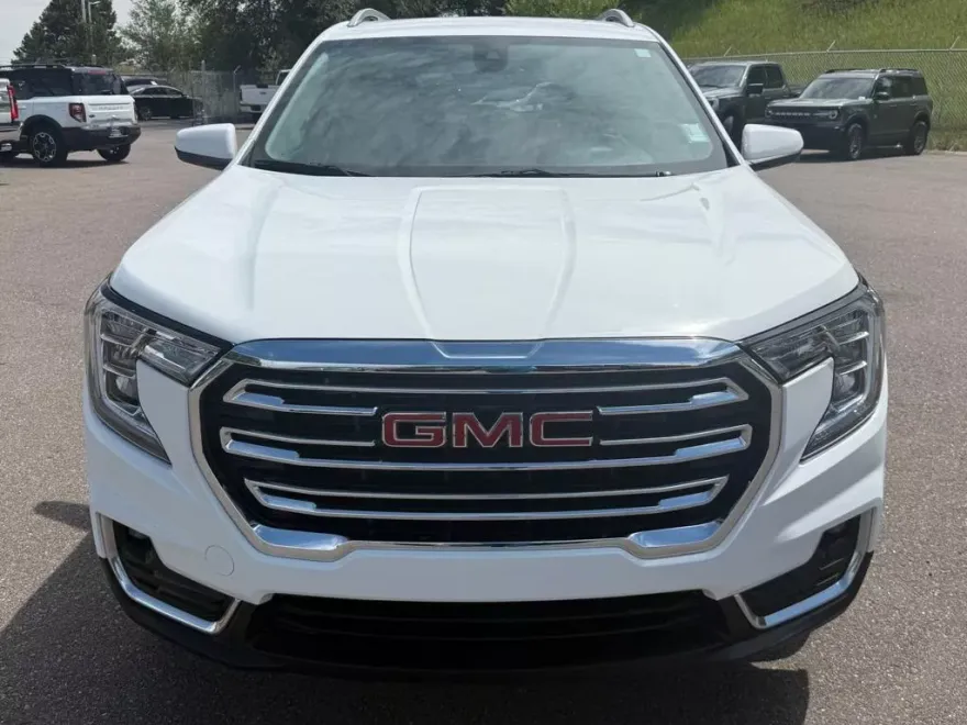2023 Gmc Terrain SLT photo 1