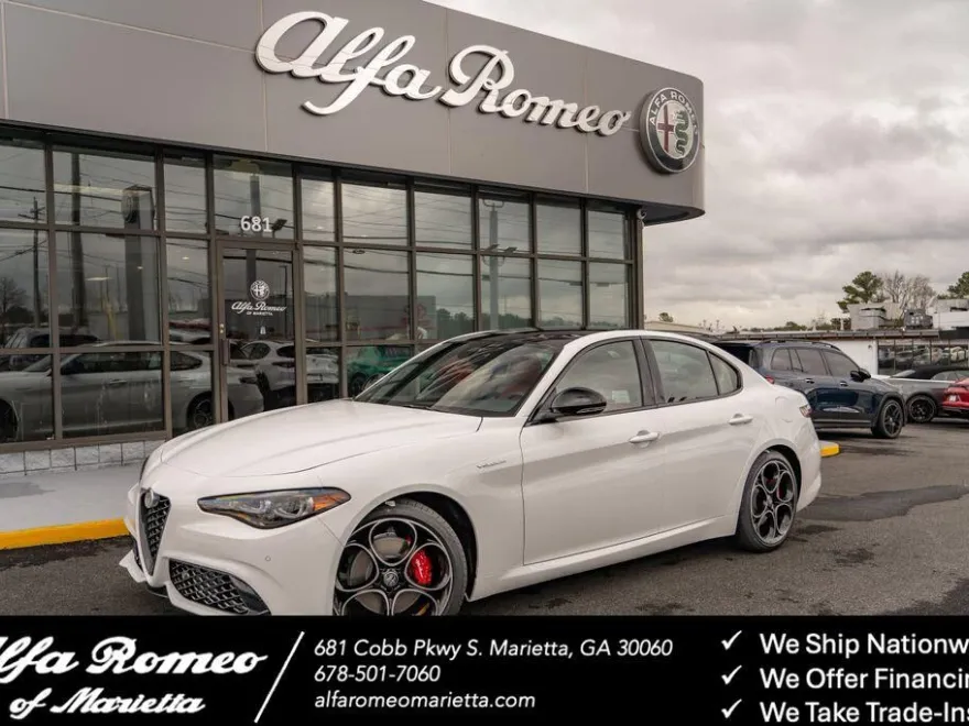 2025 Alfa Romeo Giulia SPRINT photo 1