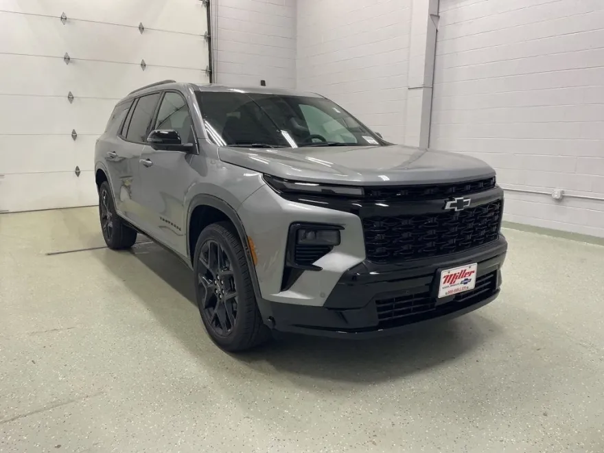 2026 Chevrolet Traverse RS photo 1