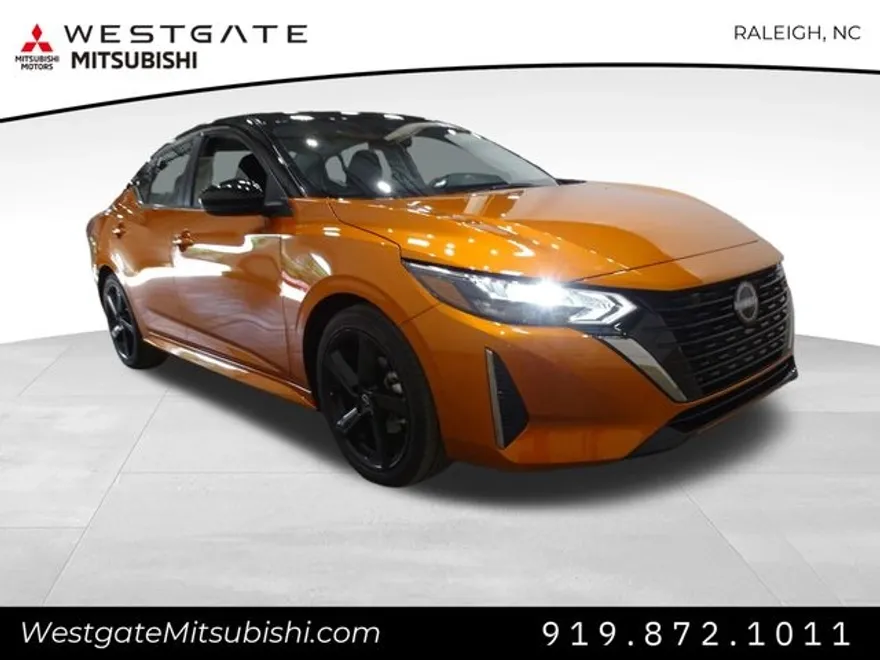 2024 Nissan Sentra SR photo 1