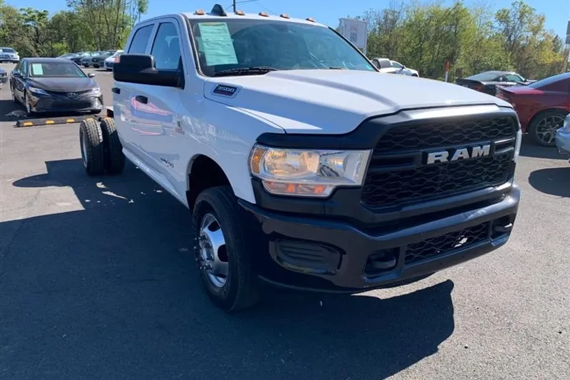 2020 Ram 3500 Tradesman photo 1