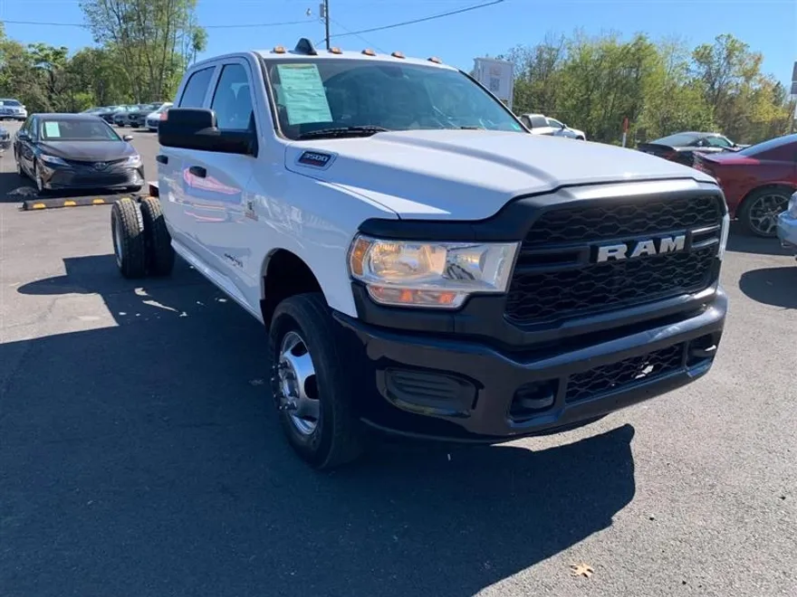 2020 Ram 3500 Tradesman photo 1