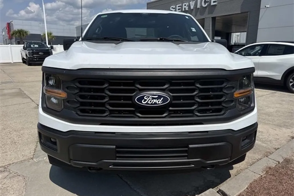 2025 Ford F-150 STX photo 1