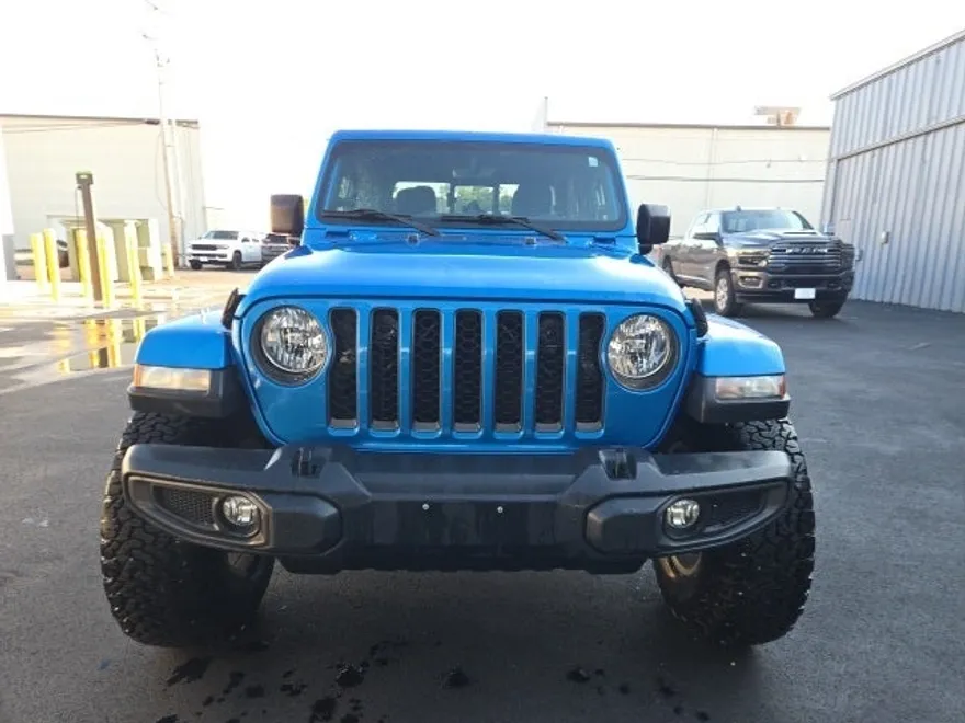 2021 Jeep Gladiator Willys photo 1