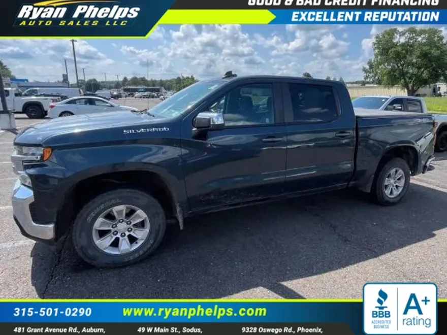 2019 Chevrolet Silverado 1500 LT photo 1