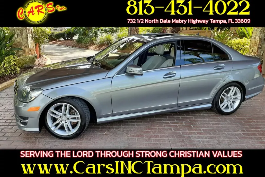 2014 Mercedes Benz C 250 Luxury Sedan photo 1