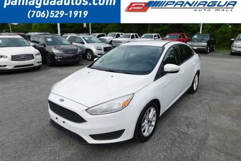 2016 Ford Focus SE photo 1