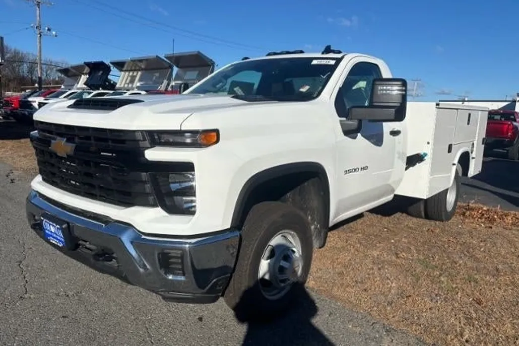 2024 Chevrolet Silverado 3500HD Work Truck photo 1